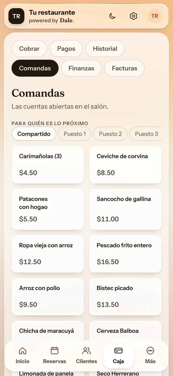 Una comanda abierta con los platos del menú y los puestos