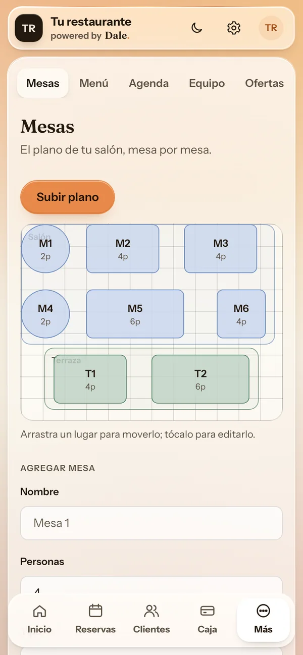 El plano del salón en Dale, con mesas de dos, cuatro y seis personas